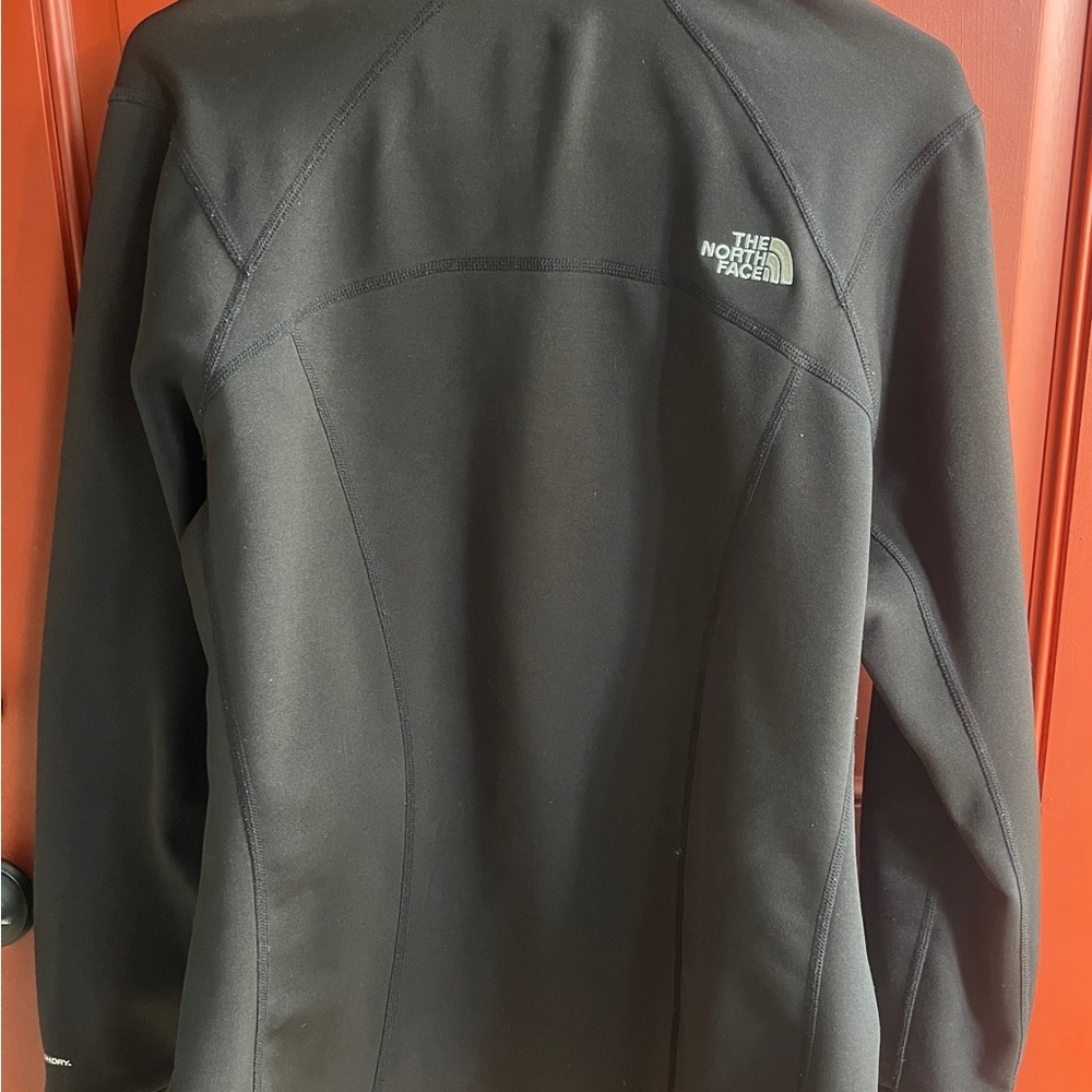🌸The North Face women’s black jacket. Excellent condition. Size xl. - Picture 2 of 6